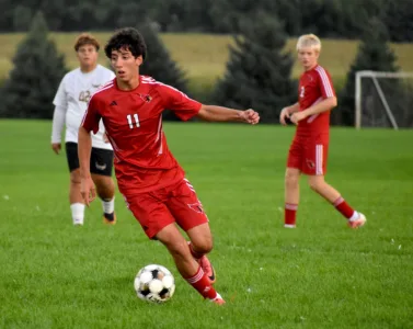 Area roundup: Fairmont boys soccer improves win streak to two